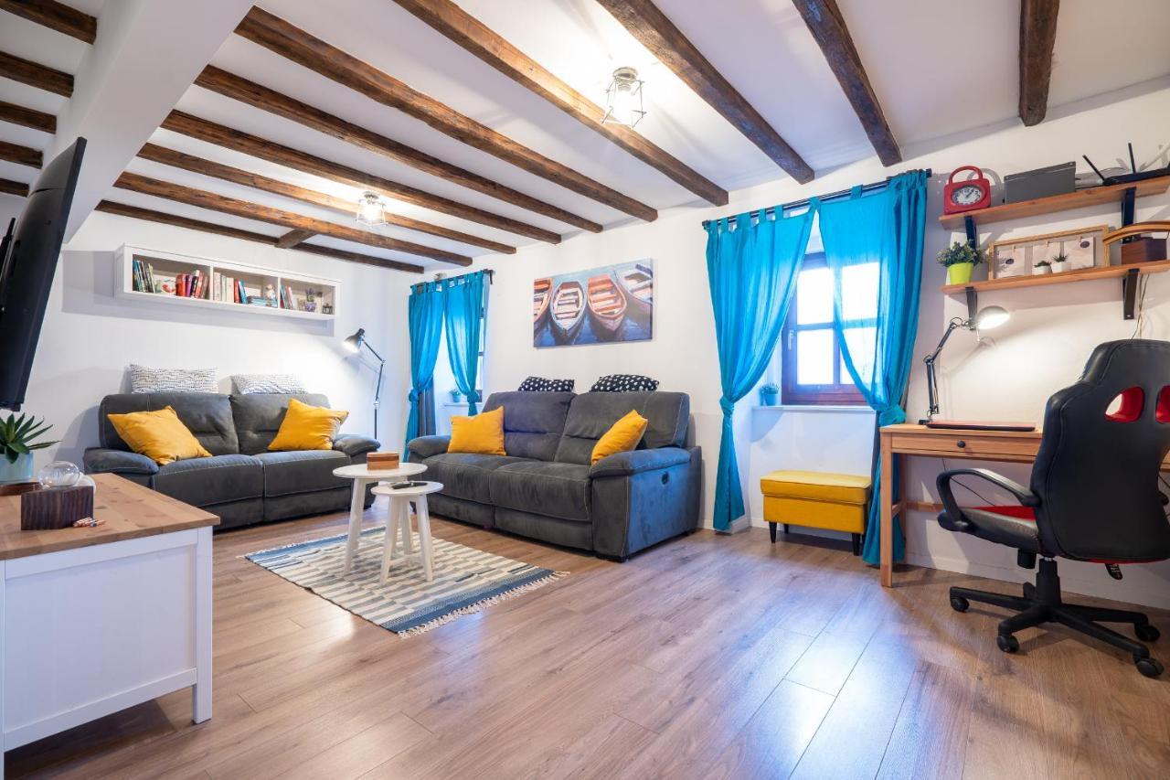 Holiday House Nova Stara Baška 외부 사진